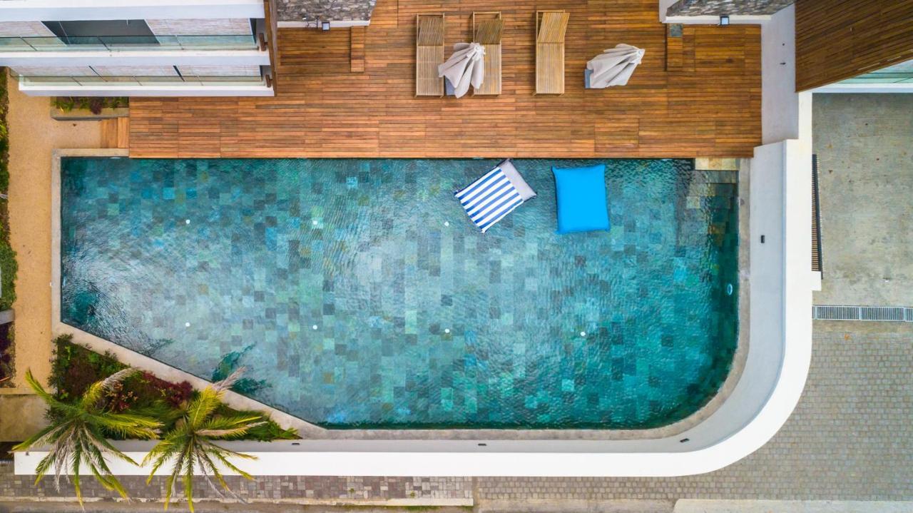 Penthouse 13 - One Bay Residence With Private Rooftop Terrace And Dip In Pool Pereybere Beach Ngoại thất bức ảnh