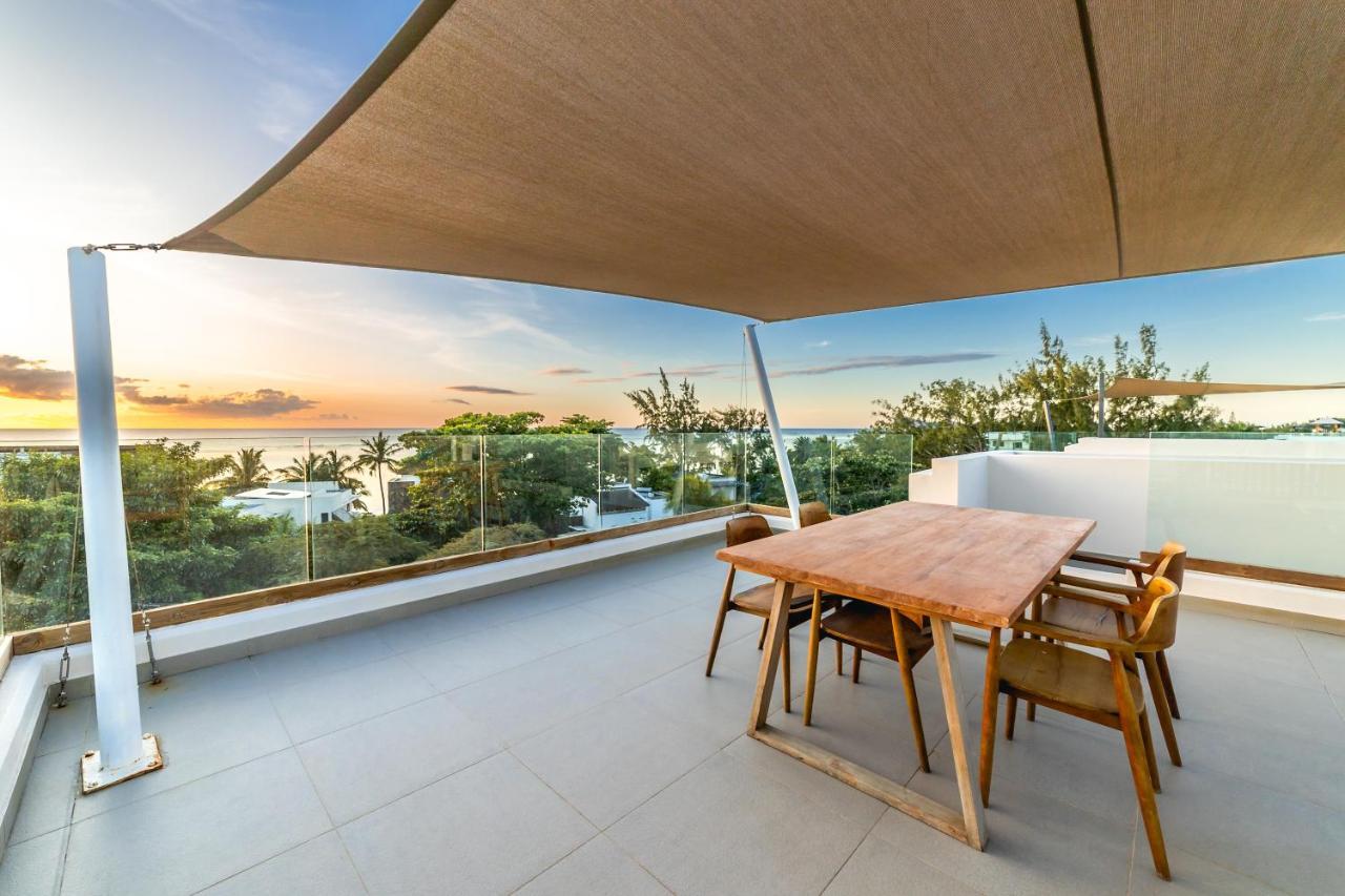 Penthouse 13 - One Bay Residence With Private Rooftop Terrace And Dip In Pool Pereybere Beach Ngoại thất bức ảnh