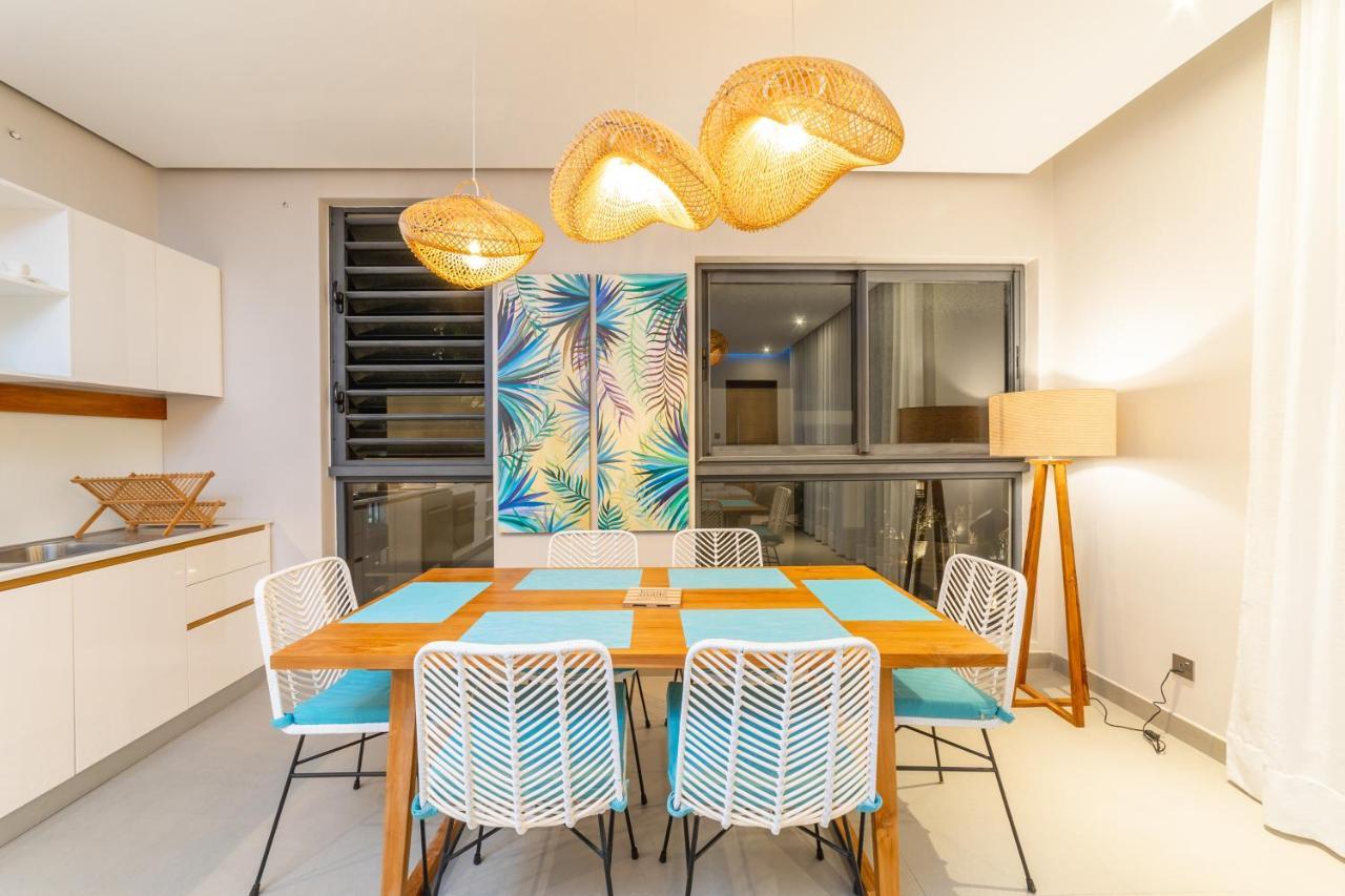 Penthouse 13 - One Bay Residence With Private Rooftop Terrace And Dip In Pool Pereybere Beach Ngoại thất bức ảnh